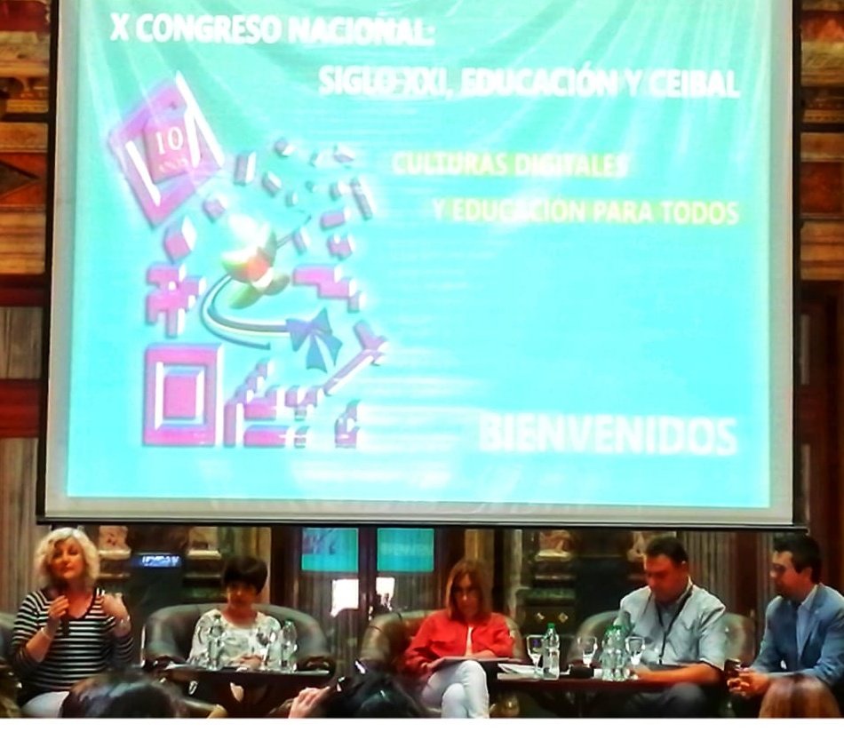 dcteceip's tweet photo. #educacionyceibal2019 Inps. Gral José Barrios, Insp Nac Ed. Especial Graciela Riotorto, Dir. IfS Ana Novo, Psc. Martín Rebour https://t.co/CLSRNHda9G