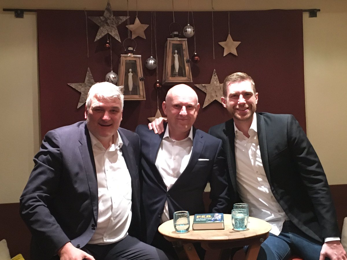 Per Mertesacker Ich Freue Mich Sehr Auf Den Heutigen Abend In Nurnberg Mit Den Gasten Der Dzprivatbank