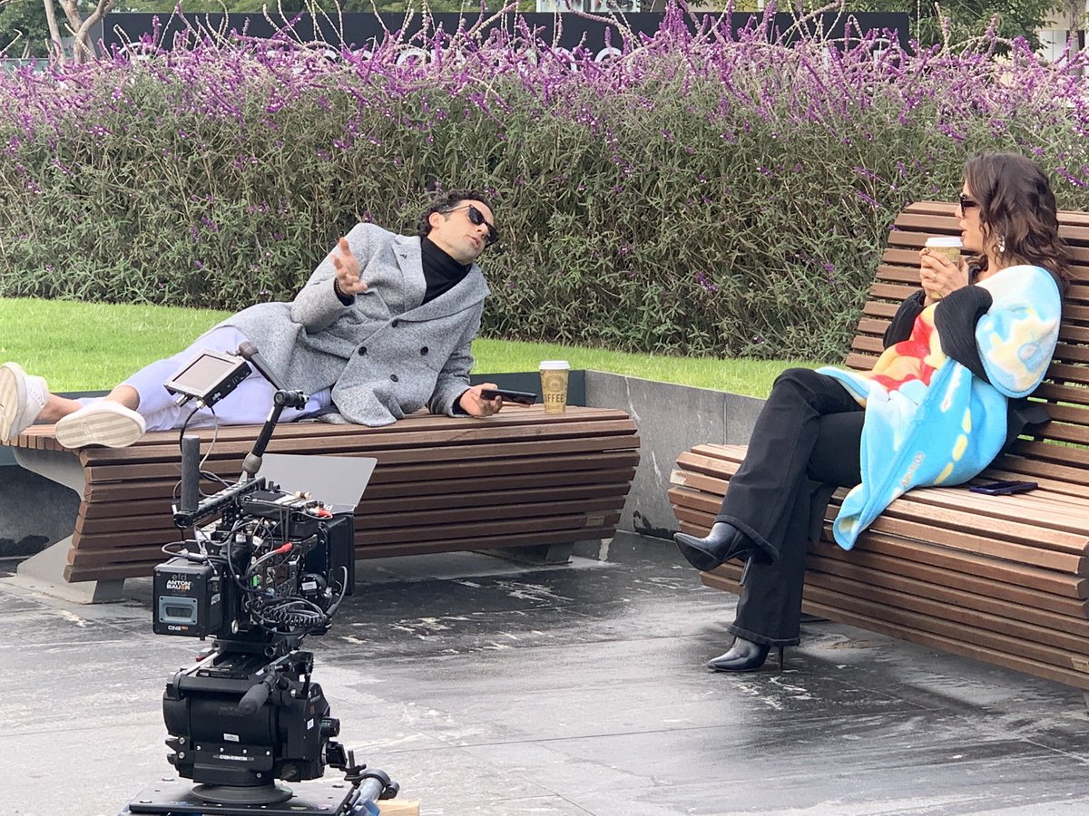 Detrás de cámaras en las grabaciones de #DeBrutasNada 📽 
<a href="/JPMinor/">jose pablo minor</a> <a href="/caroramirezquin/">Carolina R Quintero</a>