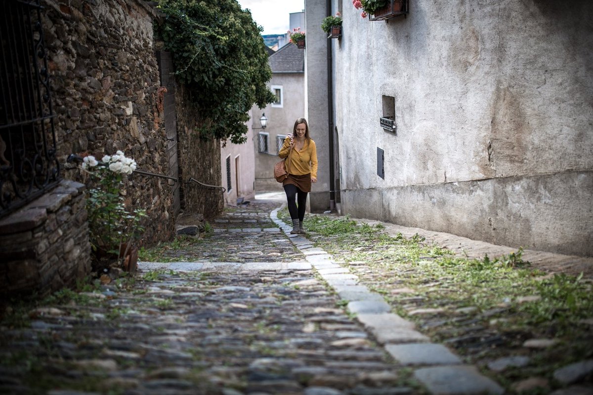 Es ist mein Herzensanliegen, #WissenschaftlerInnen - von #Promovierenden über #PostDocs bis zu #JuniorprofessorInnen - auf ihrem persönlichen Karriereweg zu begleiten! Mehr Infos: wissen-schafft-wege.com #phd #promovieren #postgraduate #doktorat