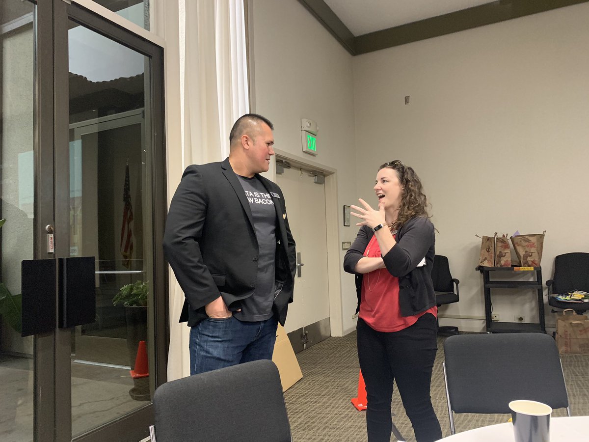 BiancaMothe's tweet image. Day 2 #MiddleLeadershipAcademy in the #CSUStudentSuccessNetwork. Let’s talk data with Mike Le.