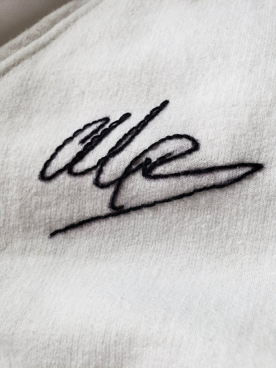 Fisherharm86's tweet photo. @COIN thanks to my sister @chase_lawrence is immortalized on my hoodie pocket now i just need to get the rest of you https://t.co/duKboW7Ah7