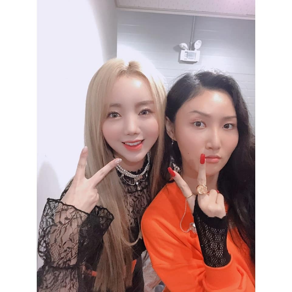 ʚ kei with mamamoo's hwasa ɞ