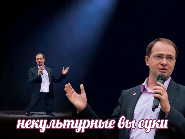 EJbqiVcWwAIRJGD?format=jpg&name=small