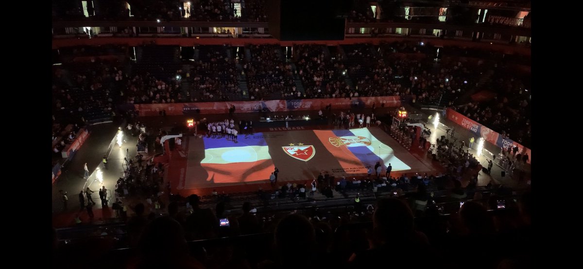 ypoiii's tweet image. Novi spektakl!!! Bravo @kkcrvenazvezda #pregameshow #kkcz #czvasv #EuroLeague