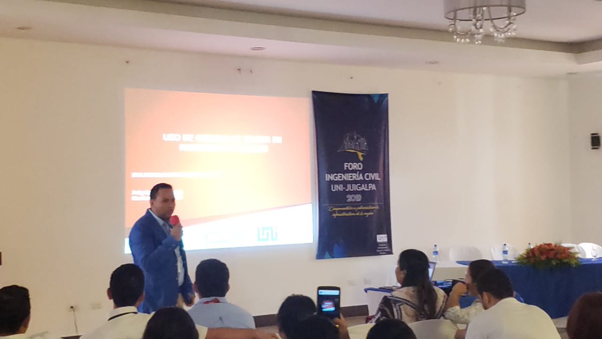 Autoridades, Estudiantes, Docentes y Empresas del país se unen para participar del I Foro de la Carrera de Ingeniería Civil, realizado en la sede del Programa Institucional UNI-Juigalpa.
SomosUNI❤️