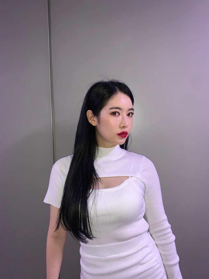 girlgroupspics's tweet image. hinapia ; yaebin