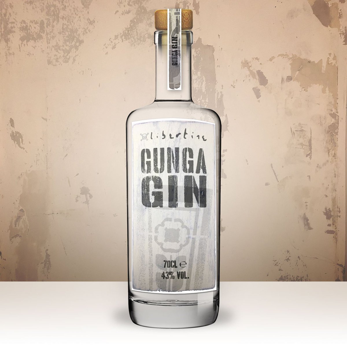 carlbaratmusic's tweet photo. That's Christmas sorted then - https://t.co/2xLSkYgF7f
#GungaGin
#SilverCircleDistillery https://t.co/qcJHzAC82S