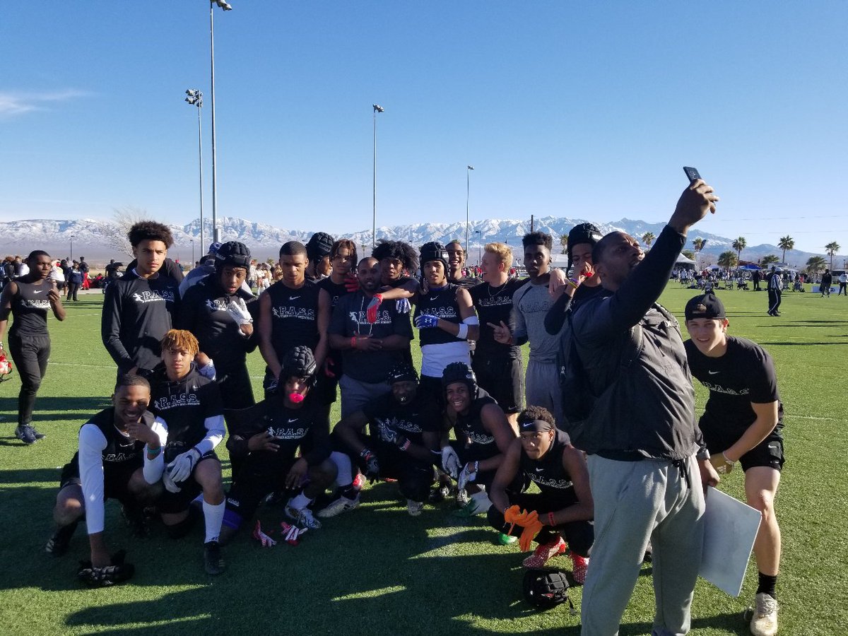 dcoop03's tweet photo. A lot of the P.A.S.S. kids are in the playoffs tonight. Lets apply pressure... @PassFootball5 #ExpectToBeGreat https://t.co/JpXKYfEV02