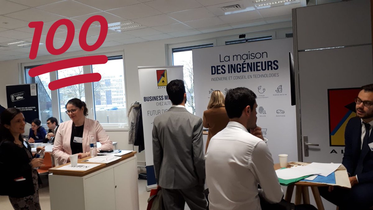 Estaca_twit's tweet photo. Des entretiens, des propositions de stage et même des premiers emplois, le #forumEntreprises a été couronné de succès Avec plus de 70 entreprises présentes sur 2 jours https://t.co/SR5437bjVZ