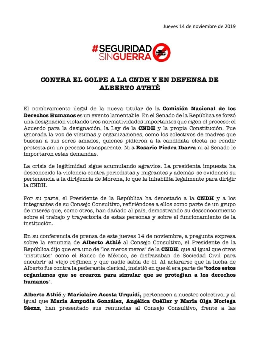 CMDPDH's tweet photo. 🗣️#SeguridadSinGuerra 

👉Expresamos nuestro RECHAZO a los dichos del presidente @lopezobrador_  contra quienes dedicamos la vida a defender los derechos humanos.

👉Exhortamos a la RENUNCIA de @RosarioPiedraIb en pos de una designación LEGAL en @CNDH por parte de @senadomexicano https://t.co/VzyXdVCiBZ