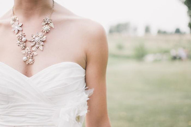Thinking about getting a spray tan for your wedding?
Check out our tips for before and after your appointment!
theweddingcollectives.com/spray-tan-tips

#wedding #spraytan #weddingtips #weddingplanning #engaged #isaidyes #beauty #beautytips