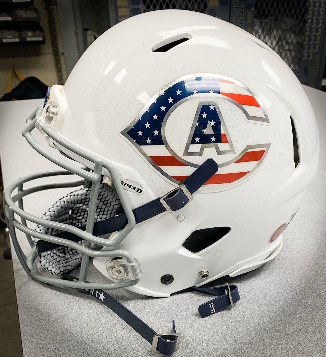 ucdavisaggies's tweet photo. Come say thanks to our home town Heroes at the Salute to Heroes Fan Fest tomorrow @ 4pm!👮‍♂️👮‍♀️👩‍🚒👨‍🚒 #GoAgs #SalutetoHeros https://t.co/tmV2TZmupb