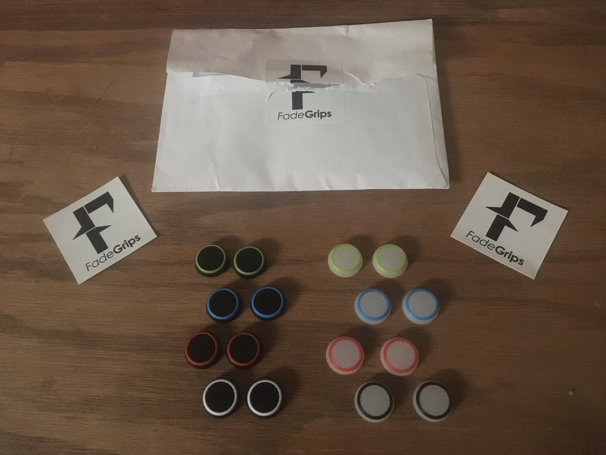 RRREsports's tweet photo. Got my @FadeGrips in. Very nice! Use code RRRE20 when you get your own!! 
#fadefam #RRRE https://t.co/8q24daJrkg