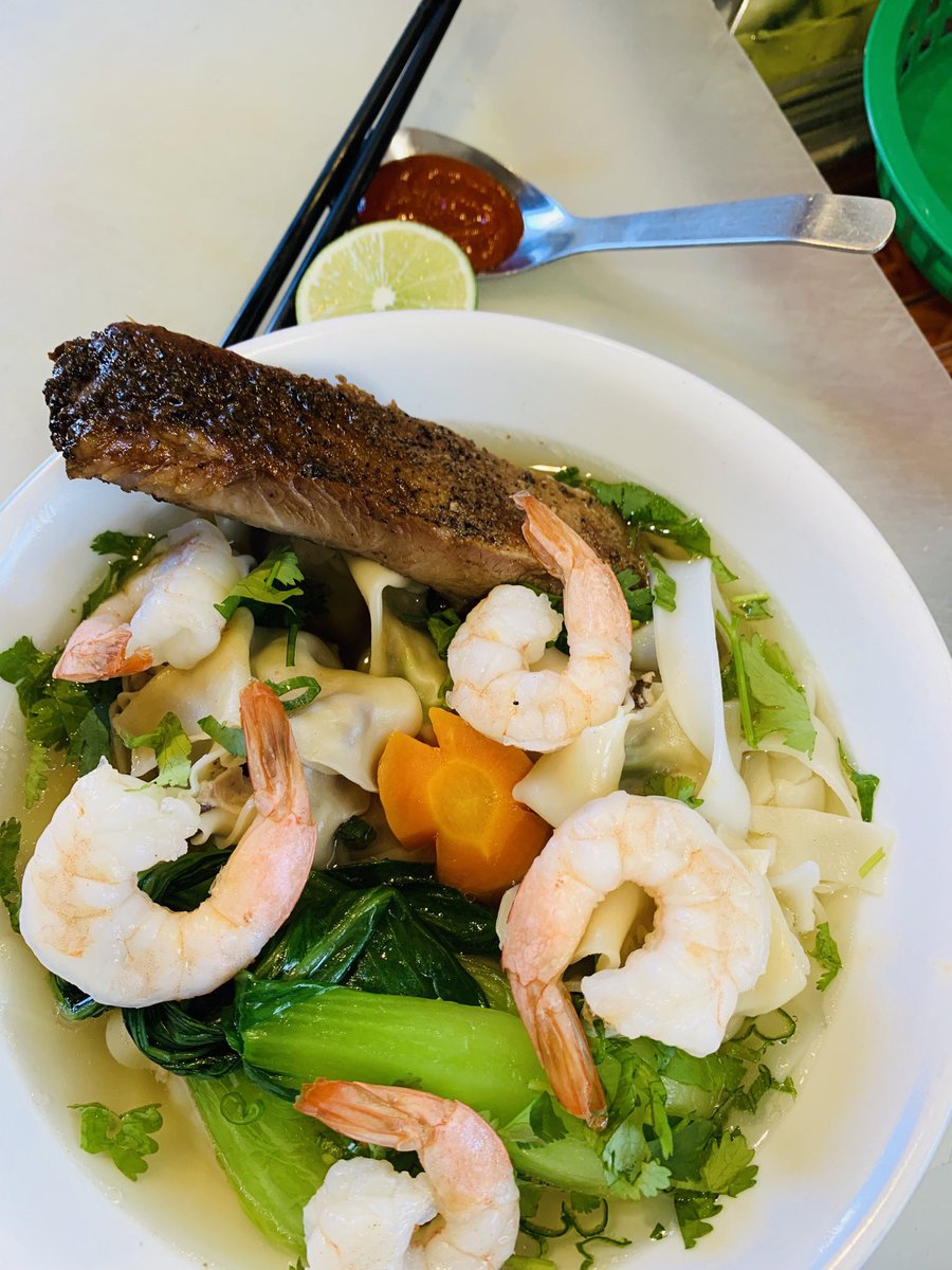 b_vietnamese's tweet photo. “Hủ Tíu Hoành Thánh Tôm Thịt”Shrimp &amp; Pork rice noodle wonton soup today special @ The B’s Kitchen - 1811 E.Cesar Chavez St 78702. https://t.co/zcGAPNmw5r