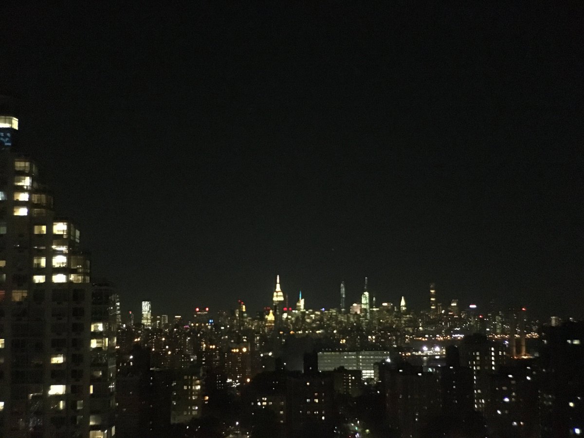 #nyc #newyorkcity #newyork #manhattan #webcam #travel #bigapple - via #PixWebcam