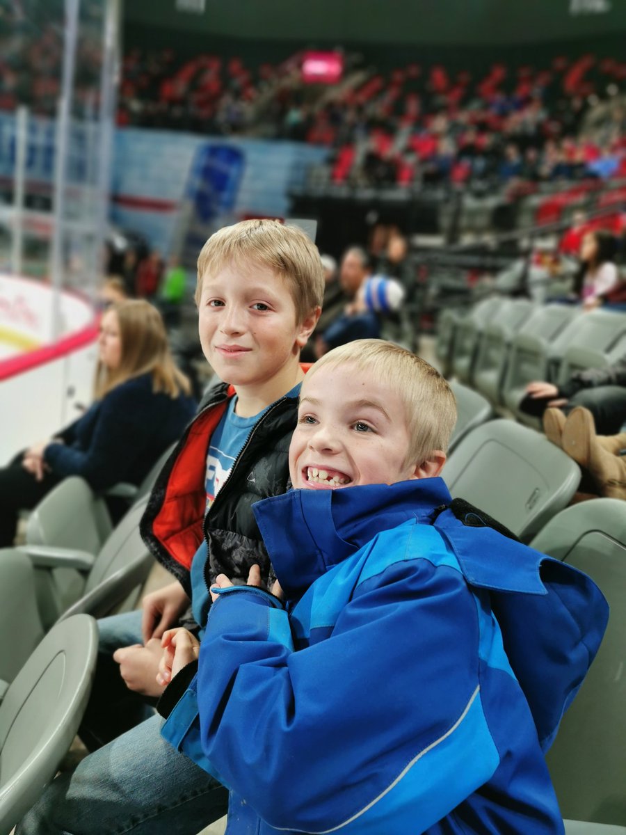 townnerd's tweet photo. #DefendTheDen #monctonwildcats Go Moncton!!!!! https://t.co/GKXDau3kFV