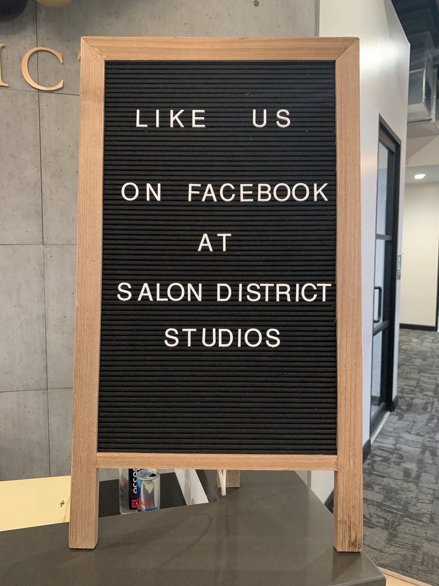 slimjones89's tweet photo. Have a Facebook? Head on over and like Salon District Studios page! #Jourb1 https://t.co/L0AcF6yRyo