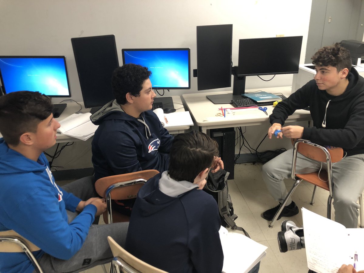 NPHS_TechEd's tweet image. Instant Design Challenge Friday! 3.6 Fling Machine! #pltw #iedpltw #gelinastech