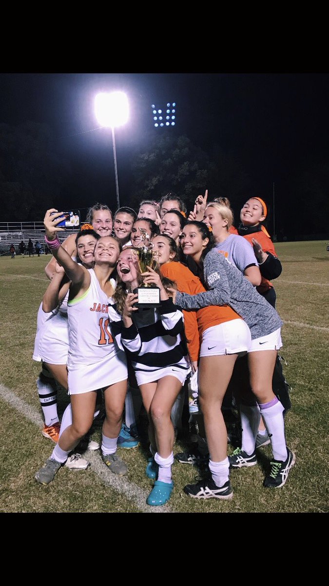 JMFH 💥🐝 tweet media