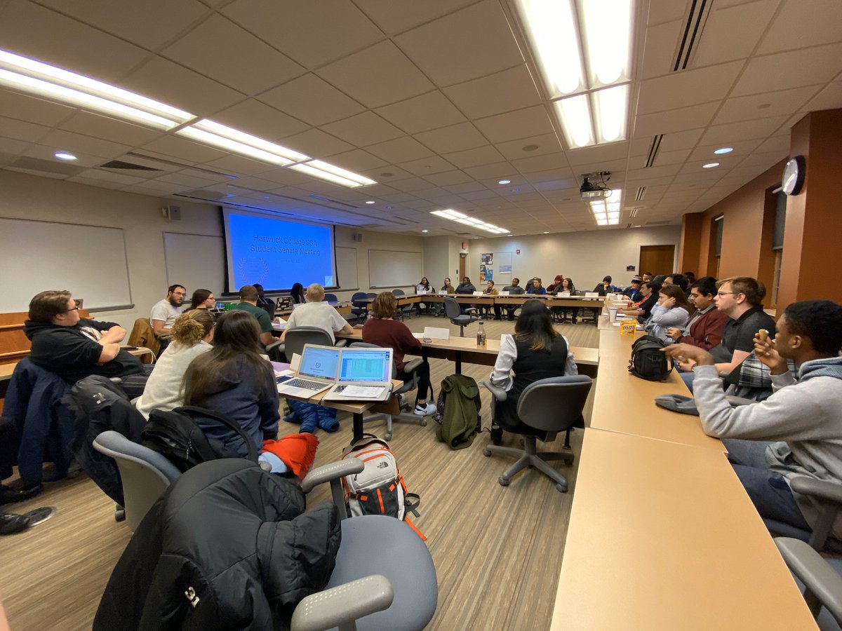 _WickSenate's tweet photo. Our Meet the Candiates night was well attended! Don’t forget to vote for the next Executive Vice President November 19th and 20th! https://t.co/Z20Tem0UtY