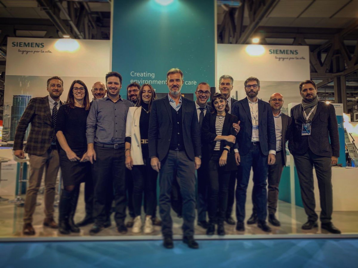 Il team ieri! #SmartBuildingExpo #Siemens 😎