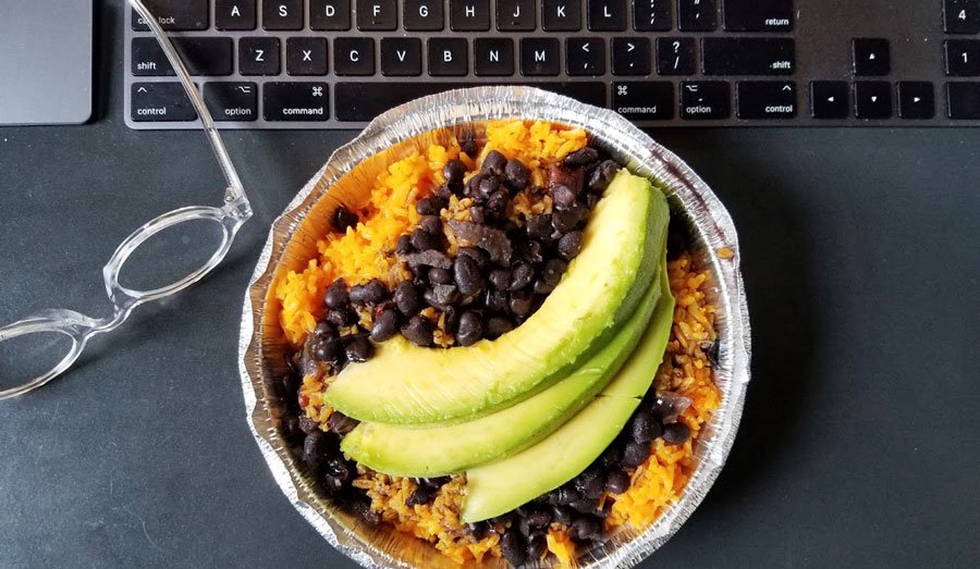 You can never go wrong with a plate of home-style cooking from Los Papi's on a cold day🍴Support a DUMBO institution and your belly will thank you for it 😋 dumbo.direct/los-papis-copi… #DUMBO #Brooklyn #hyperlocal