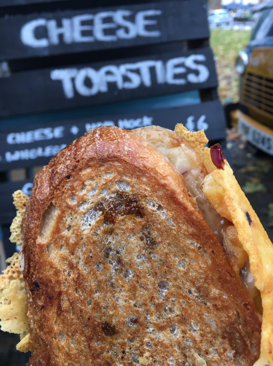 Toastielicious tweet media