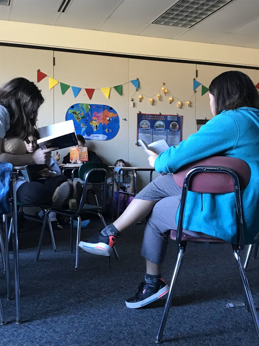 ScarbMESchools's tweet photo. It’s here!! Readathon Day📚📚🙂. So great to see students reading for enjoyment. Hope they enjoyed the day as much as I did. #redstormpride #redstormreads #redstormlearns https://t.co/PP4ojvo1xb