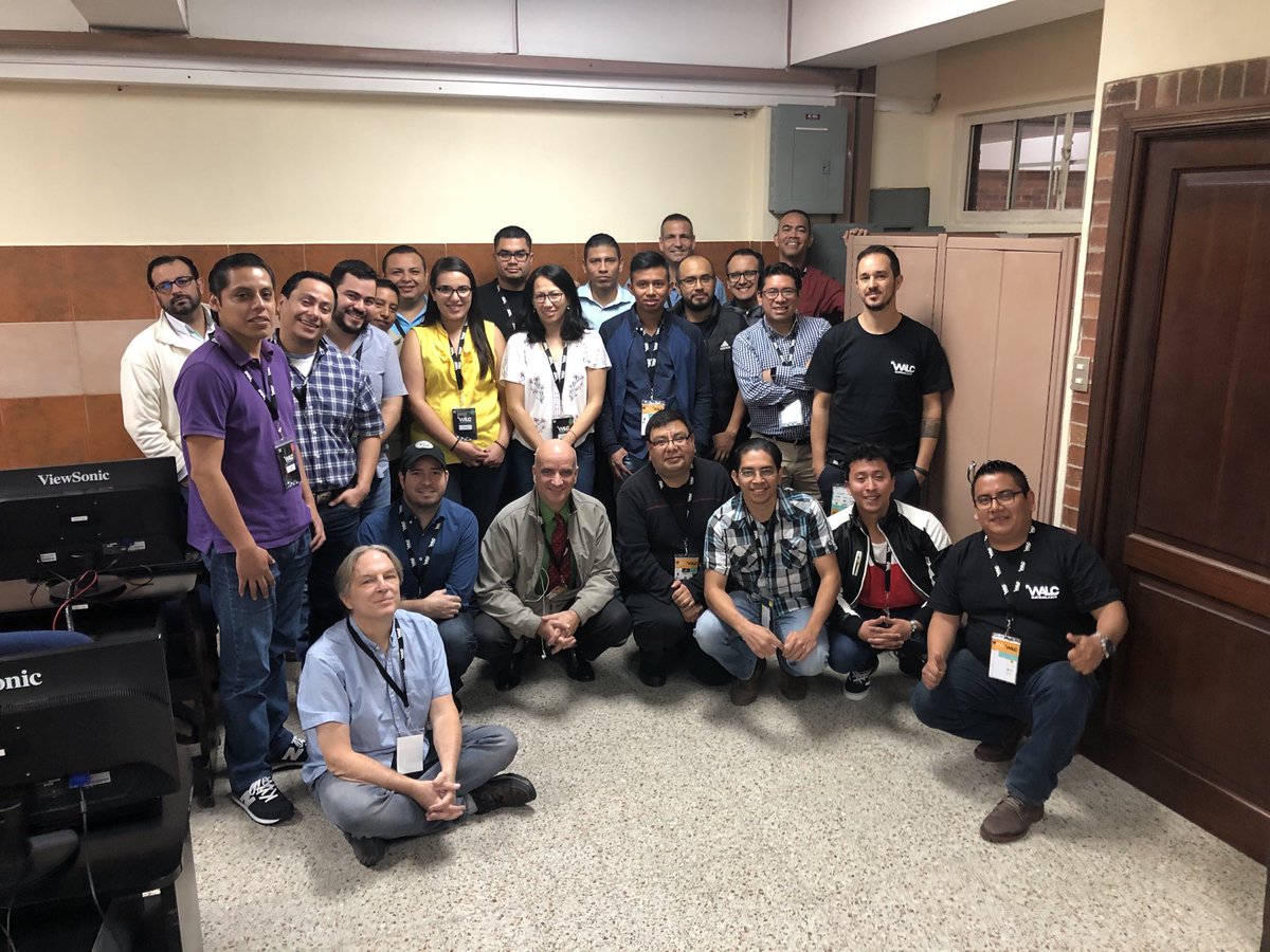 jalfdominguez's tweet photo. Last day at #WALC2019 #WALC #NSRC teaching in the Gestión de Redes track. What a great group of participants. https://t.co/3hwyxxGBD8