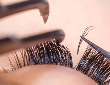 LashSalonUk's tweet photo. Cluster lash extensions are sold in a series of clustered v-shapes, which are bound together in small groups. Cluster eyelashes are premade fans with multiple eyelashes on them.
For Appointment visit : https://t.co/9tN0FAzRsC
#lashsalon #skin #beauty #wax #hair #services #uk https://t.co/0LYhfr0TLO