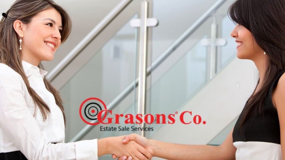 Grasons's tweet image. What makes one #estate organizer stand out?  

Here are some things #Grasons wants you to know about the unique world of #estatesales.
bit.ly/2RH8lZP