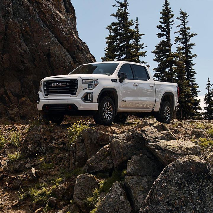stjohnsburyBG's tweet photo. The preferred parking spot of the #GMC Sierra AT4 ๐
#GMCTrucks #GMCSierraAT4 #AT4Adventures #BackRoading #AT4Lifestyle https://t.co/eSdIlV7p0T