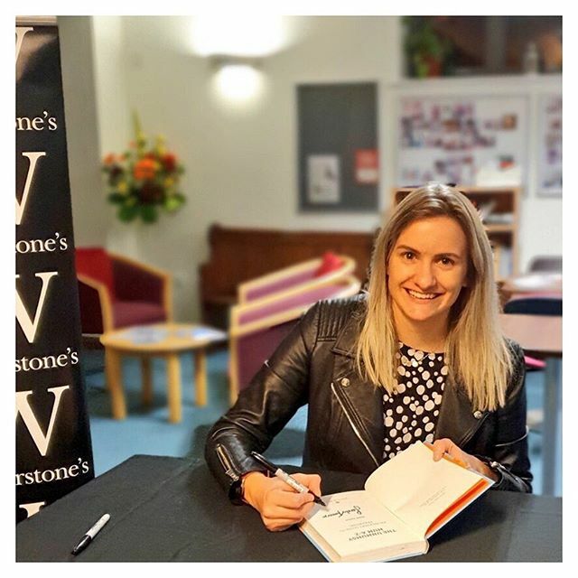 exploringexeter's tweet photo. The other week I went to see @theunmumsymum speak as part of @exelitfest. Since then, I’ve been laughing my head off at the new book!
If you missed it, don’t worry! Sarah is doing another event on 18th November at @kaleider.
You’re welcome 🙌
#Exet… https://t.co/v3DuulbP9N https://t.co/0lKvAw2lES