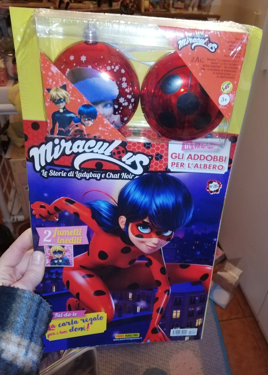 History2clock's tweet photo. Il natale è già arrivato per noi fan di miraculous, ho trovato questo in edicola e non ho resistito
#miraculousladybug @ML_Ambrogisti @LadybugFans @MiraculousItaly #natale https://t.co/vqSOR98Zv6