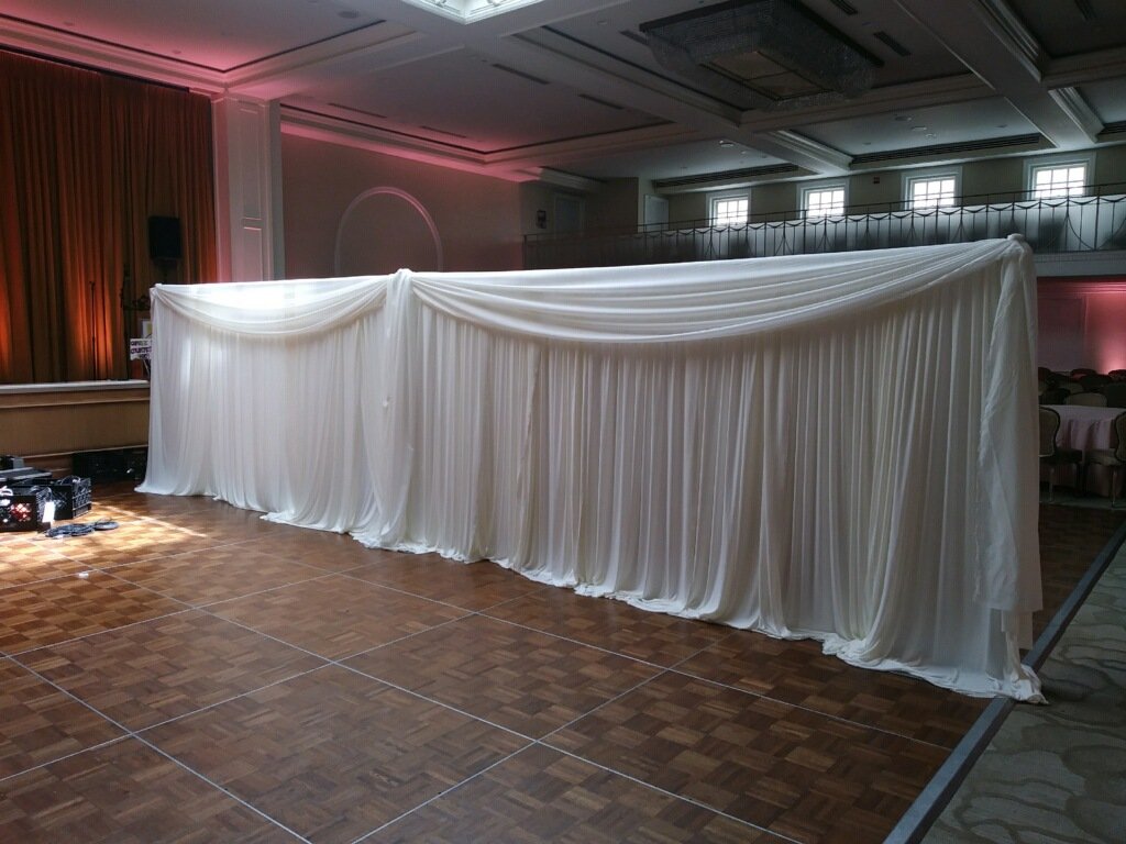 Call or message or us for rentals rates on dance floors &amp; Mechitza.
-
We deliver all throughout the Los Angeles area. 

#Parties #Rentals #Hollywood #SantaMonica #Weddings #Birthdays #sfv #DTLA