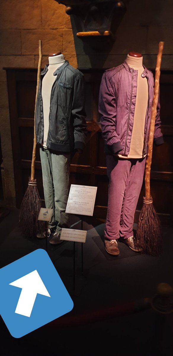 James_Phelps's tweet image. Most comfy shoes I wore for the whole of the HP series! #harrypotterexhibition #randomfactoftheday
