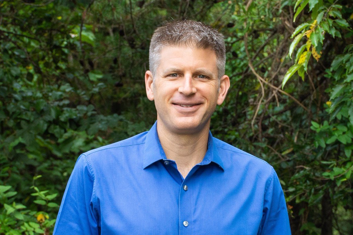 NASAGoddard's tweet image. Goddard scientists like Doug Morton study how fires affect the climate and track how landscapes are changing. Check out his collaborative research in this season of #NASAExplorers: bit.ly/2rQ8wcD