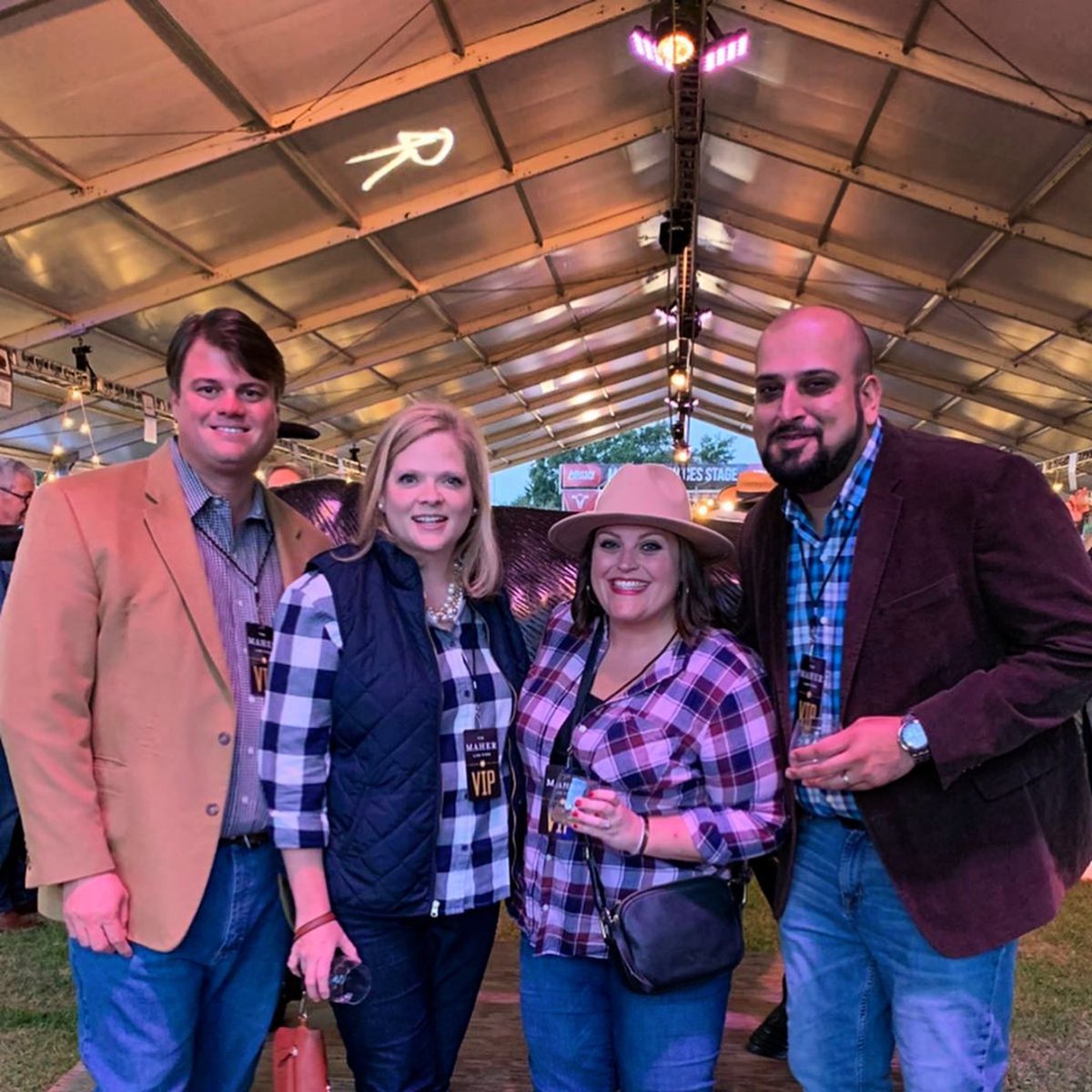 Cows 'n Cabs tweet media