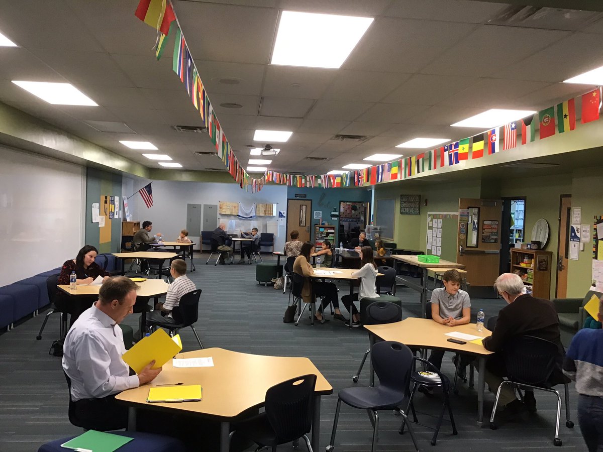 LeahLeMon3's tweet photo. Huge thank you to our community partners for coming to interview our fifth graders! This experience will better prepare them for the future. #lcblazers #lpsleads https://t.co/o57d6hPiCL