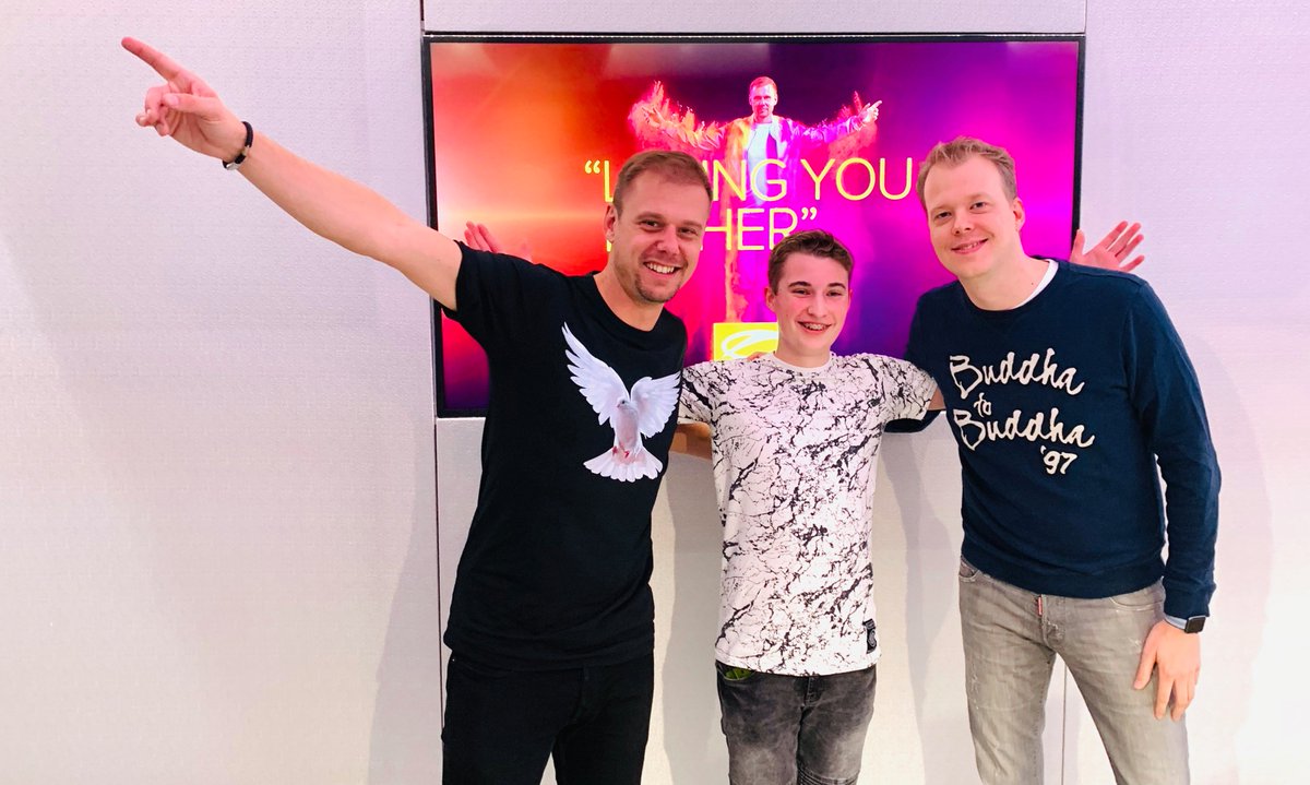 Happy to be part of #ASOT940 !!! #LiftingYouHigher <a href="/arminvanbuuren/">Armin van Buuren</a> <a href="/rubenderonde/">Ruben de Ronde</a> <a href="/asot/">A State of Trance</a>