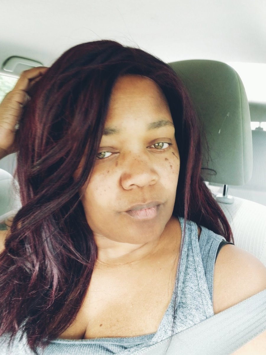 dezmyeyez's tweet photo. I'm enjoying my life! Im enjoying my peace! Not everyone can look good without makeup, I make it work! π
#nomakeupchallenge #myownthing #highheelglamor #thisme #beauty #beautifuleyes #lookinggood #bossbabe #Motivation #Grandma #businessowner #onlineboutique https://t.co/ZN6pEYv1y3