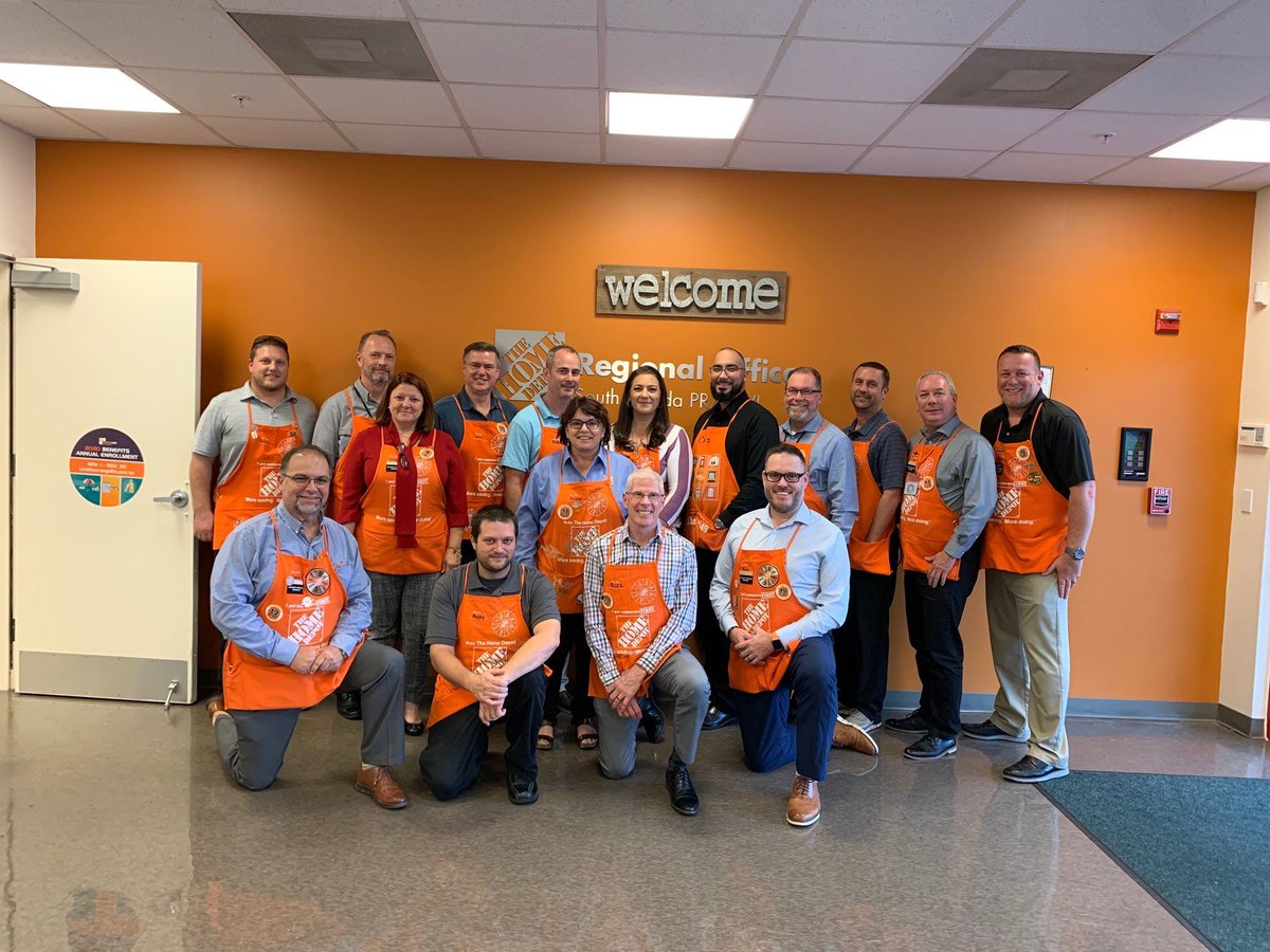 RMongeau's tweet image. One Team!
South Florida Services Teams working together! Awesome partnerships and teamwork. We Win Together!
#1RegionSFL, @LAPortelli @VinceLanigan @THDRyanSilcott @SantiBernardez