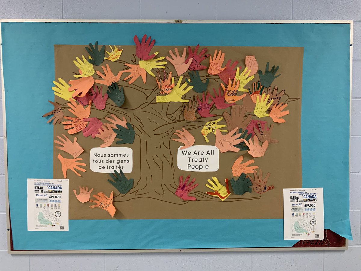 MmeCooke's tweet photo. For treaty week, we talked about how a promise is a promise and what makes us all treaty people! #treatyweek #humansoflkdsb #sjm #wearealltreatypeople https://t.co/64r1yrC0kK