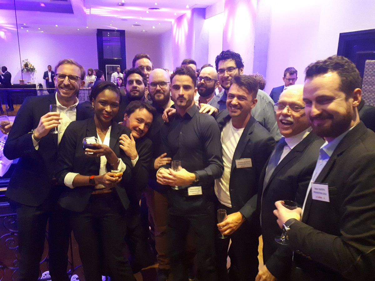 PascalMARTY1's tweet photo. [10 ans]
Quelques diplômés de la 1er promotion #apprentis #ingénieurs @epf_ingenieurs que j'ai eu la chance d'accompagner avec l'équipe du  @Cefipa 
#émotion #souvenirs https://t.co/xkjYoe3rHP