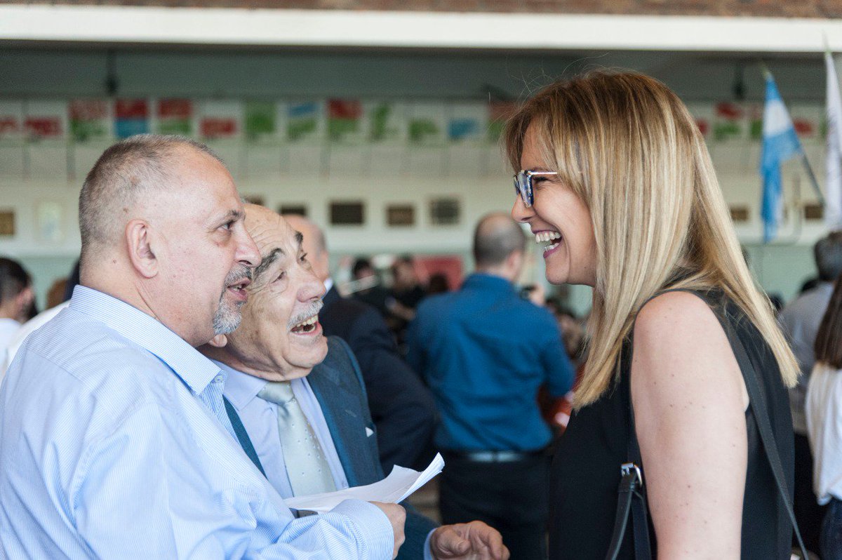 Andrea Bruzos tweet media