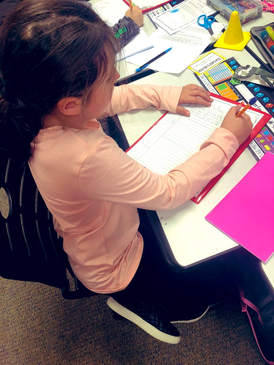 mrsdevyn_wge's tweet photo. Nothing quite like seeing your kids blossom into awesome writers! 📝 🐾 #WeLeadWGE https://t.co/S8YmyUPUko