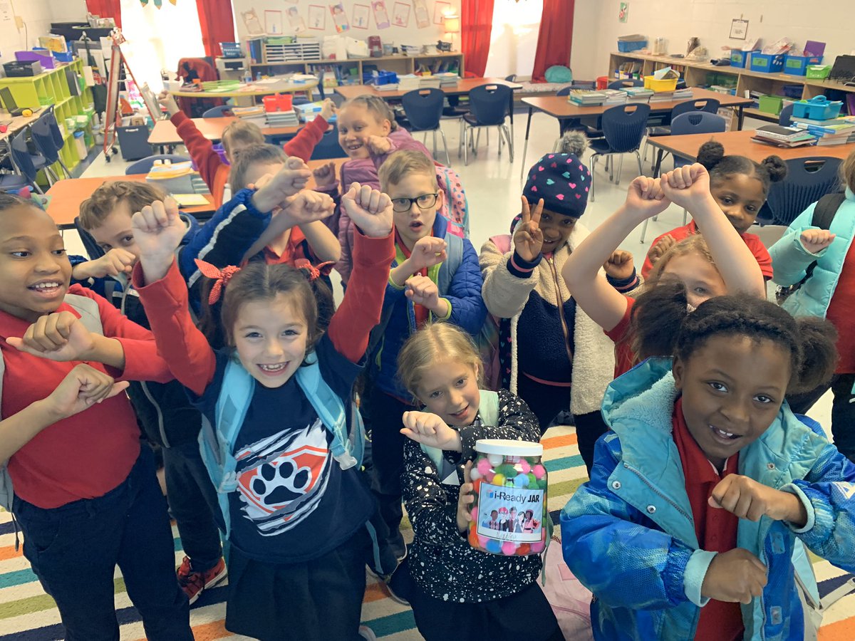 ddixon120's tweet photo. Whoa!! We were so excited when we filled our iReady jar today, so we had to HIT THE WHOA!! @ORourkeES #learningleading https://t.co/GBnUec2sIQ