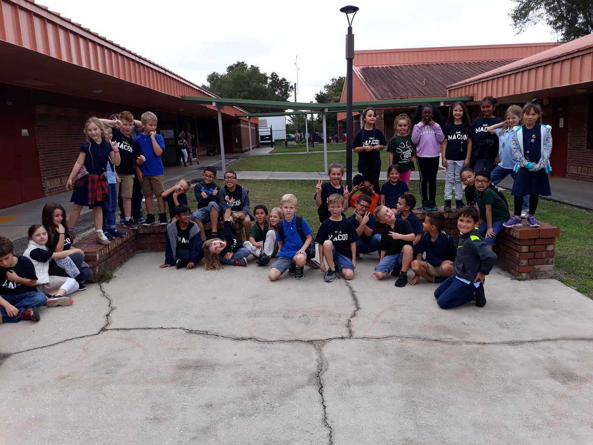 BridgerCierra's tweet photo. @TimbercrestElem #teamMacon https://t.co/vb75sy6adk