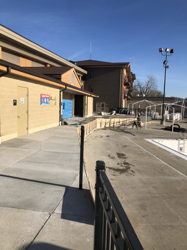 Kings Pointe Waterpark Resort tweet media